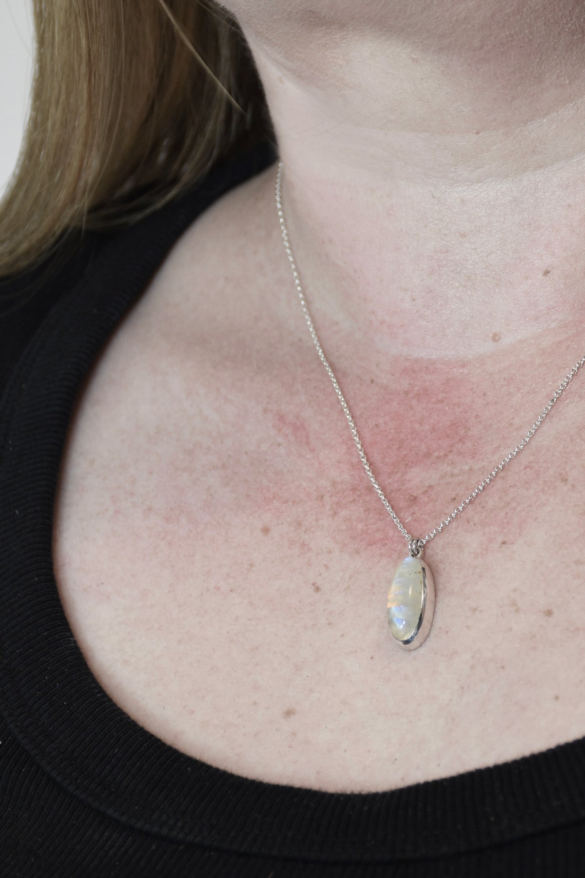 Moonstone Pendant with Blue Hue in Sterling Silver